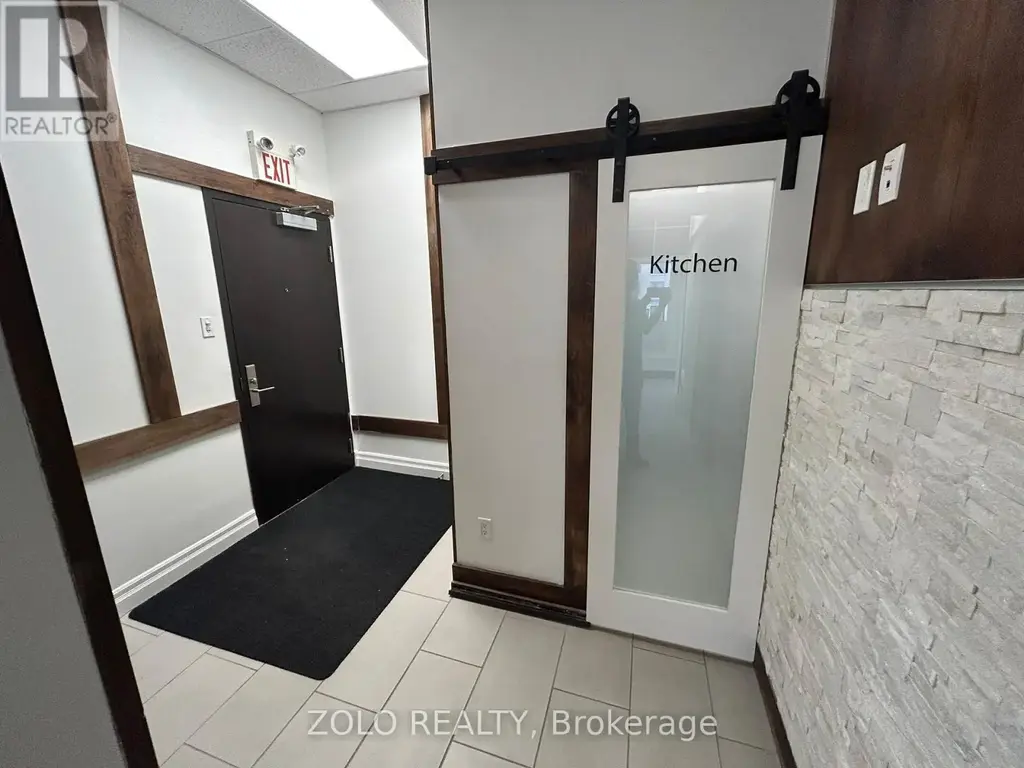 209 - 5409 Yonge Street, Toronto (Willowdale East)